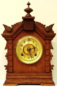 Oak Cased 8 Day Ansonia Clock Co.